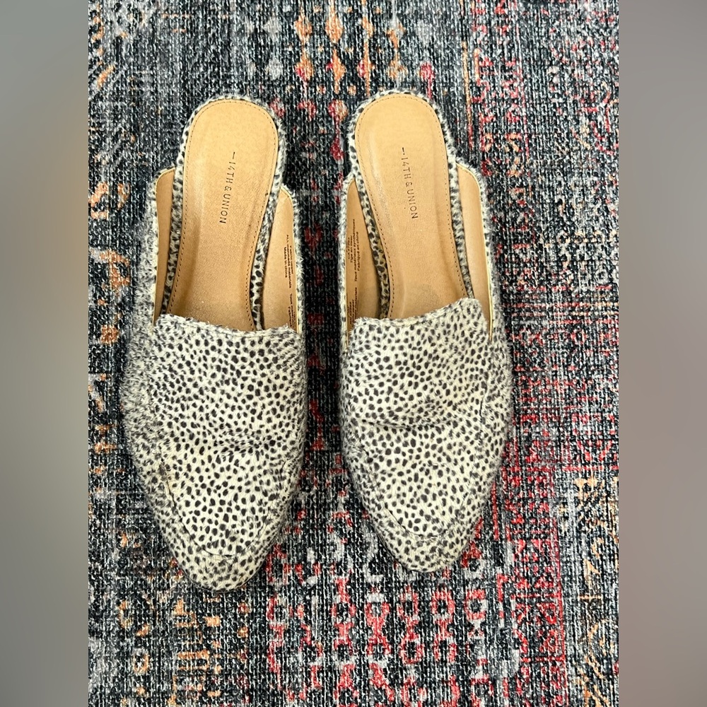 Animal print mules size 7.5